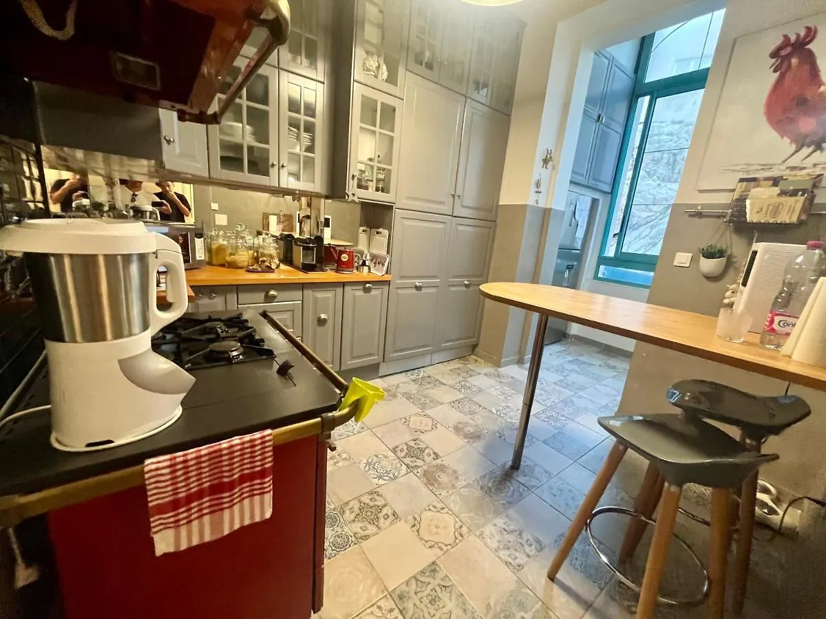 Appartement Sur La Corniche Kennedy Face A La Mer Marseille