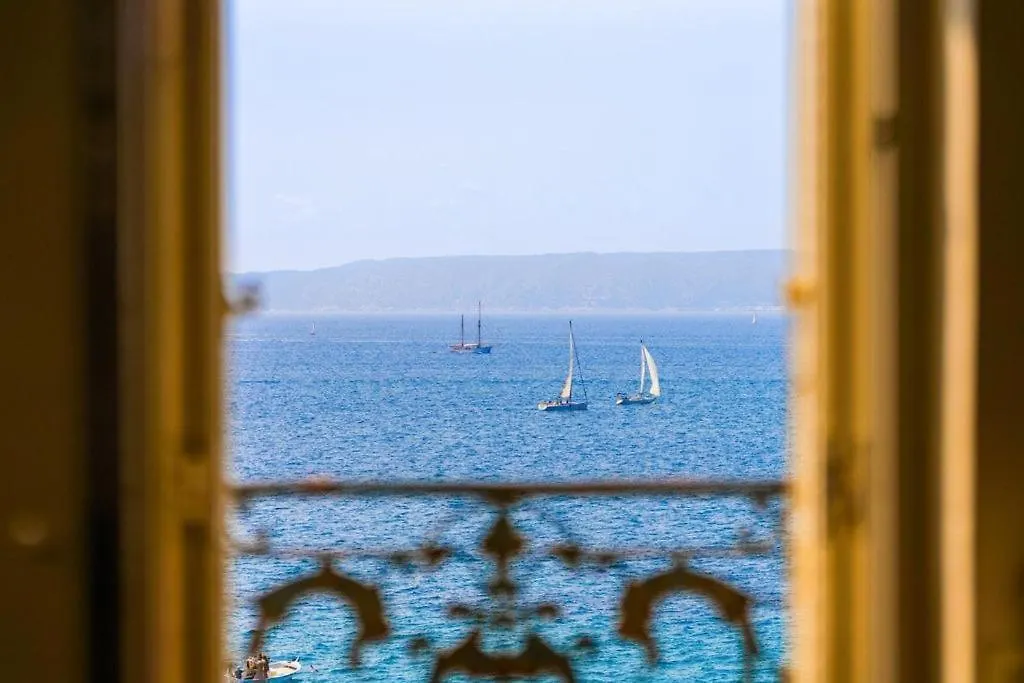 Appartement Sur La Corniche Kennedy Face A La Mer Marseille Apartmán