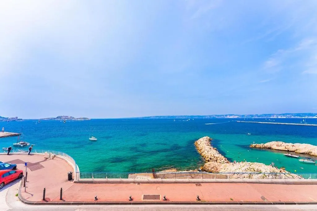 Appartement Sur La Corniche Kennedy Face A La Mer Marseille